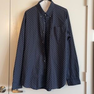 Ralph Lauren men’s dress shirt w/pocket. blue and white anchor pattern